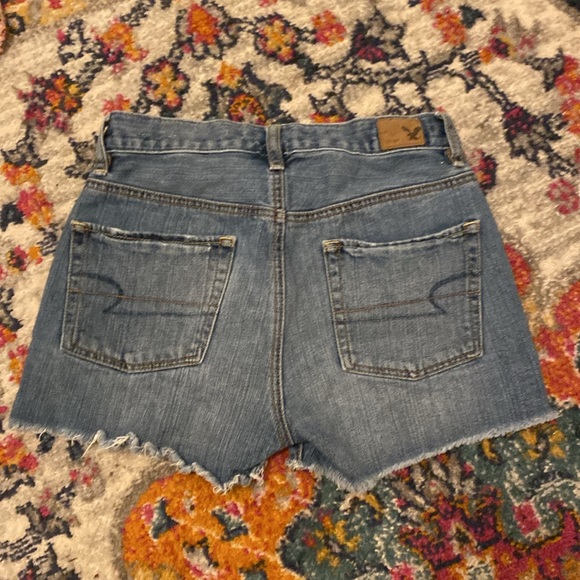 AMERICAN EAGLE JEAN SHORTS - Picture 3 of 5